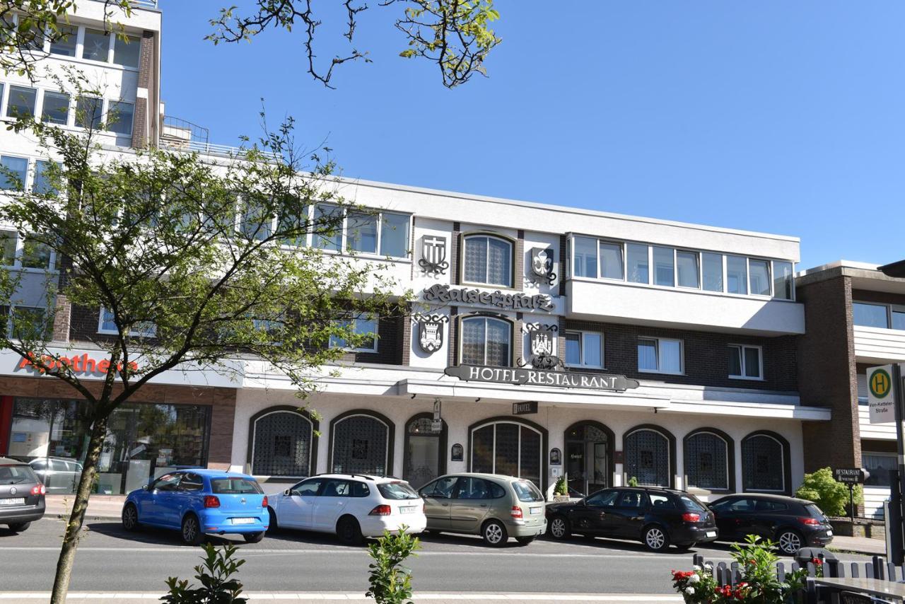 Hotel Kaiserpfalz Падерборн Екстериор снимка